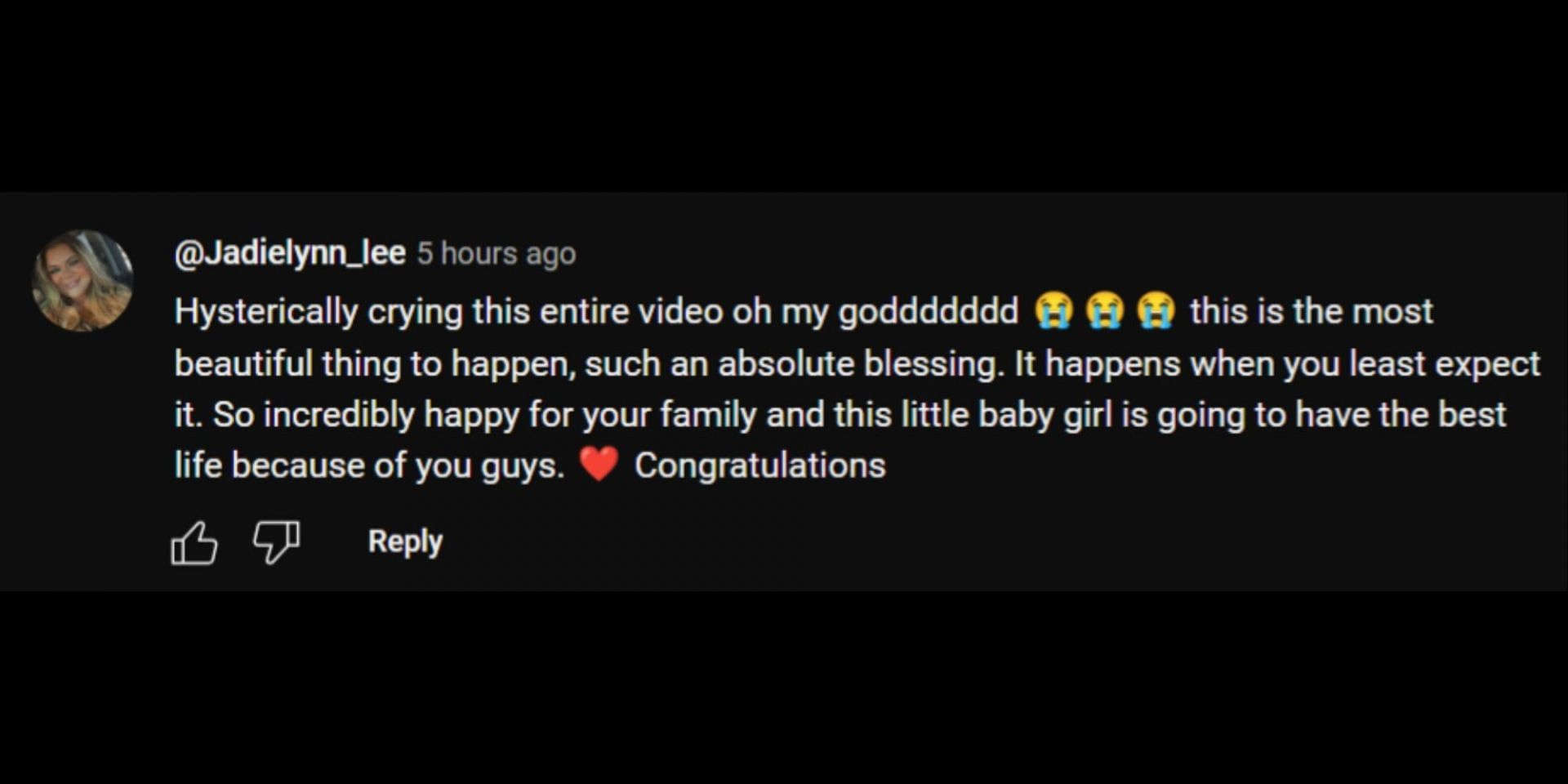 Fans and viewers congratulate Bella and Dallin Lambert on welcoming their daughter. (Image via YouTube/@DELLAVLOGS)